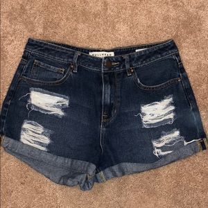 Bullhead high rise shorts